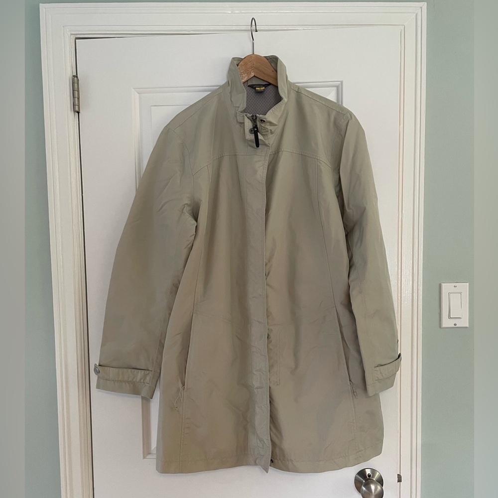 Eddie Bauer raincoat XL